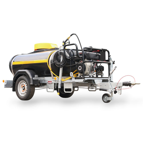 V-TUF DELUGE1125HWTD10GB bowser rear view showing 1125L tank, Yanmar diesel engine and highway trailer