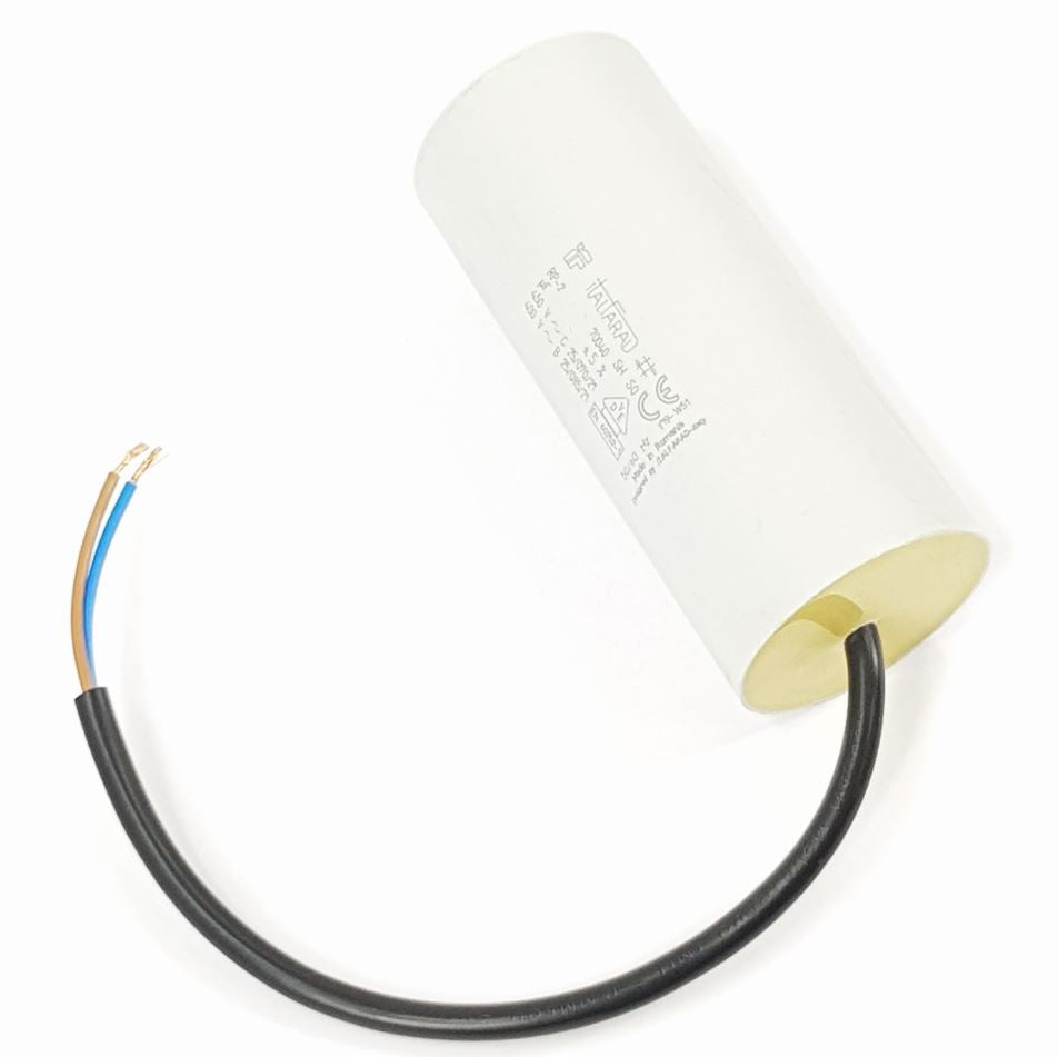 V-TUF I1.170 capacitor with fly lead close-up showing lead length and terminal tags