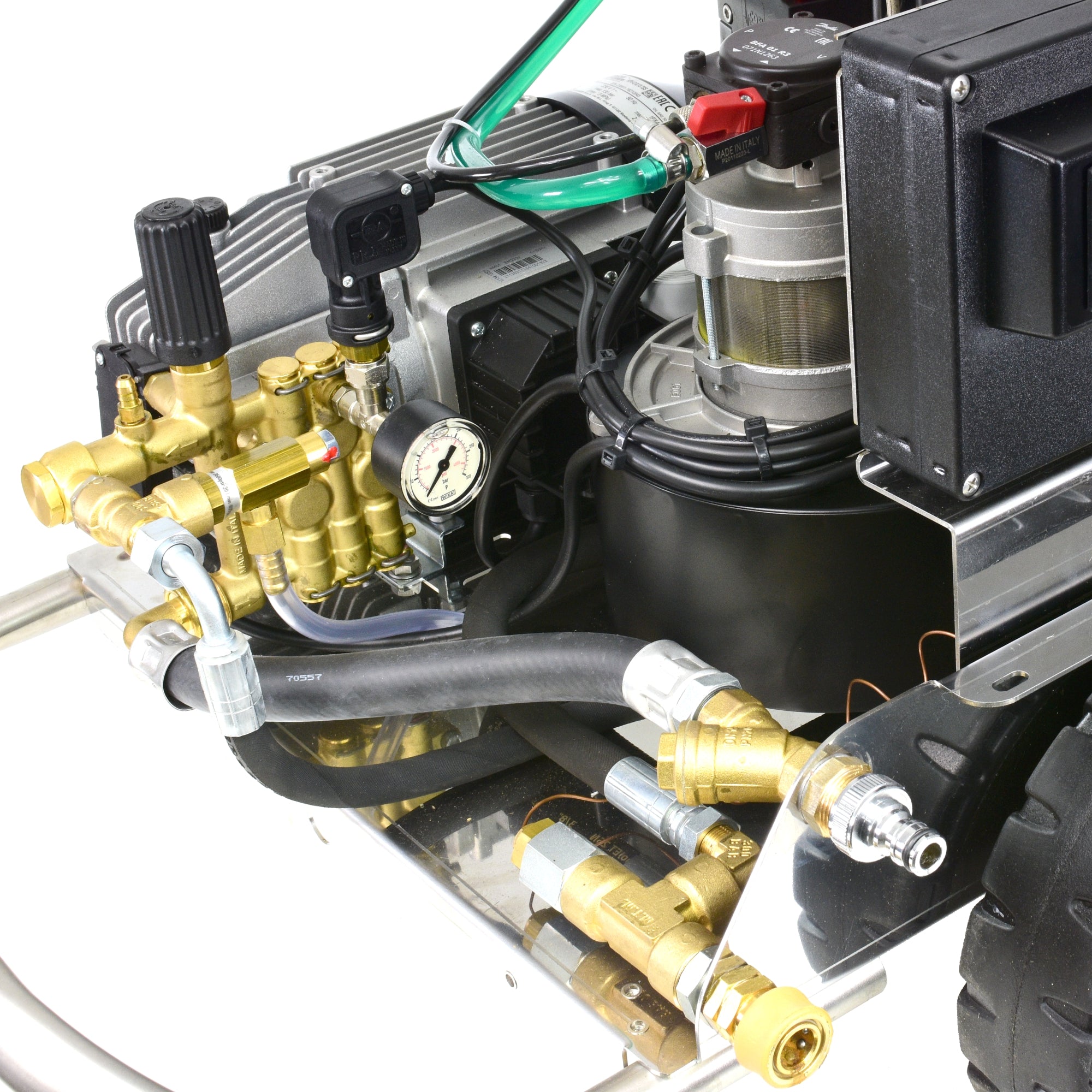 V-TUF RAPID MSH 110V rear view showing fuel tank, boiler coil and electrical connections