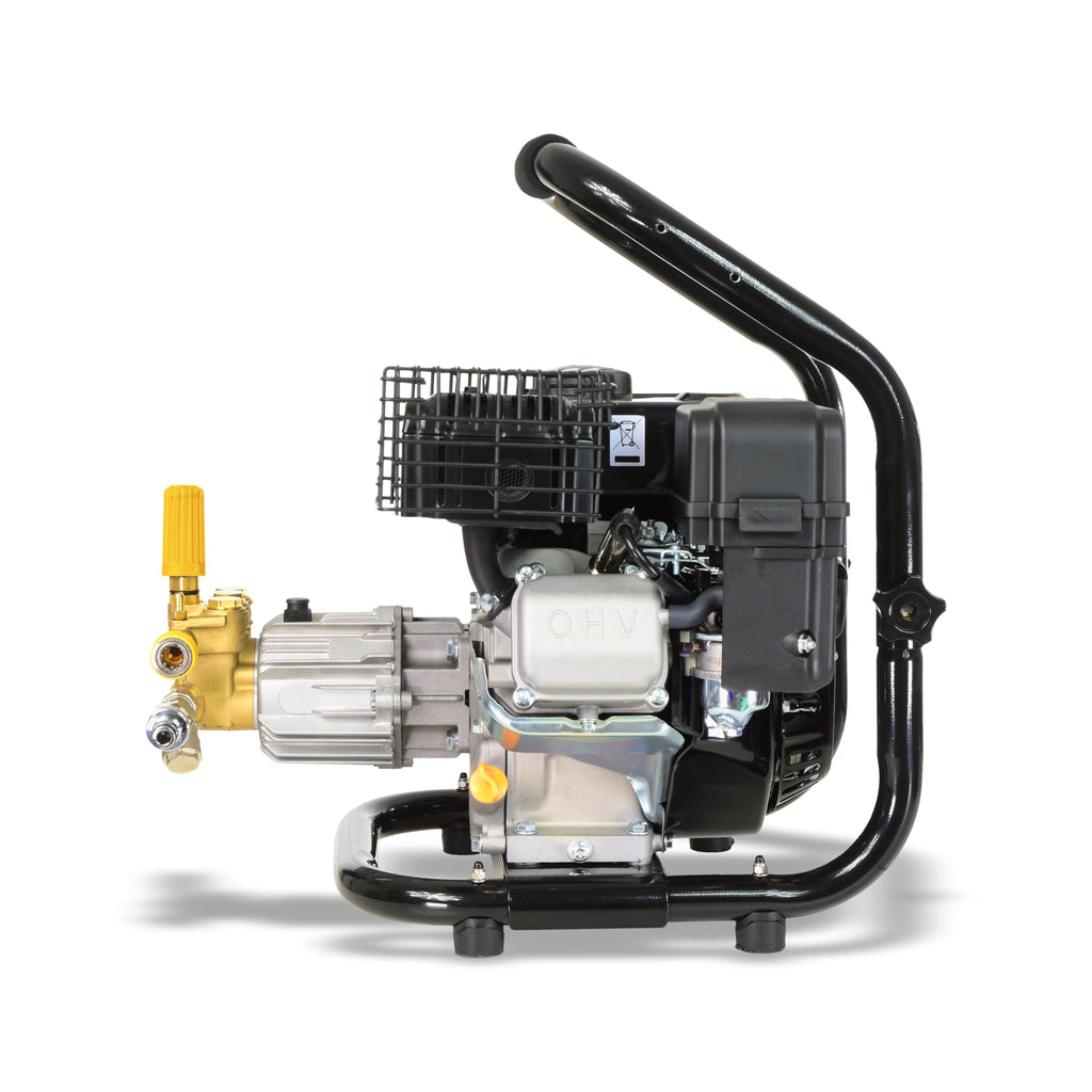 V-TUF TORRENT SP200C close-up showing 7HP engine and Super Series pump connection