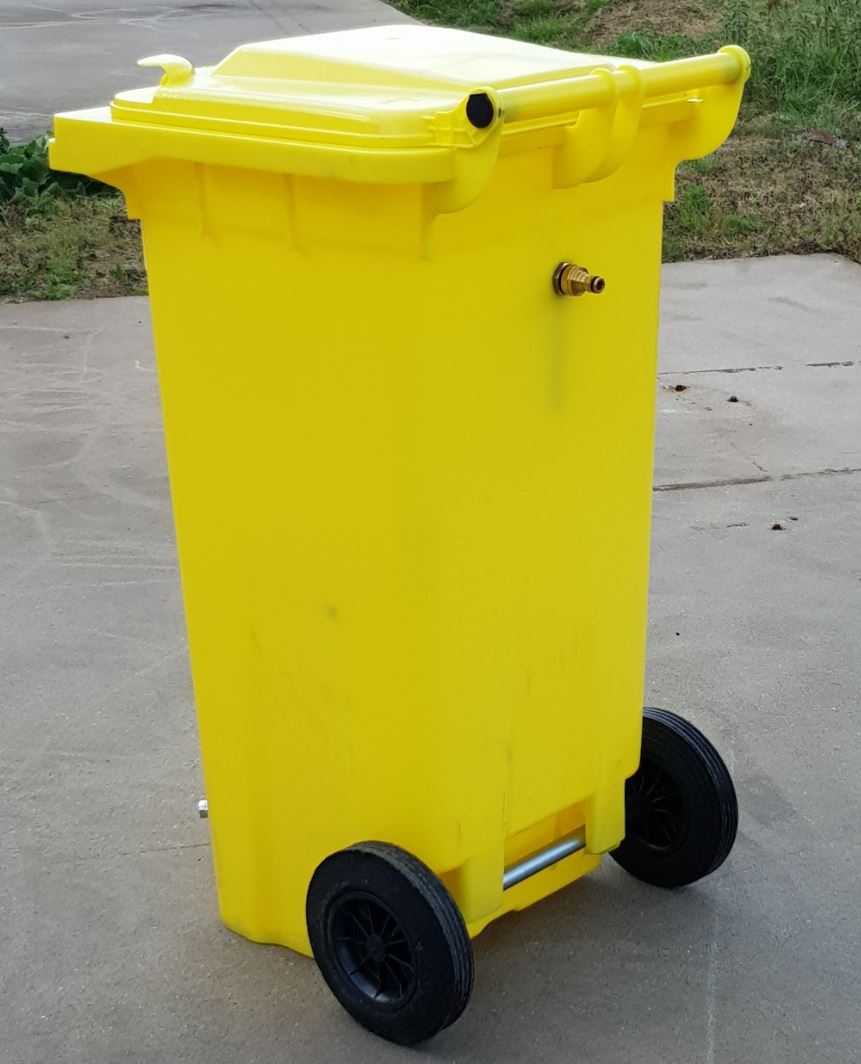 V-TUF V-TANK120 120L bowser water supply tank for pressure washers, front view