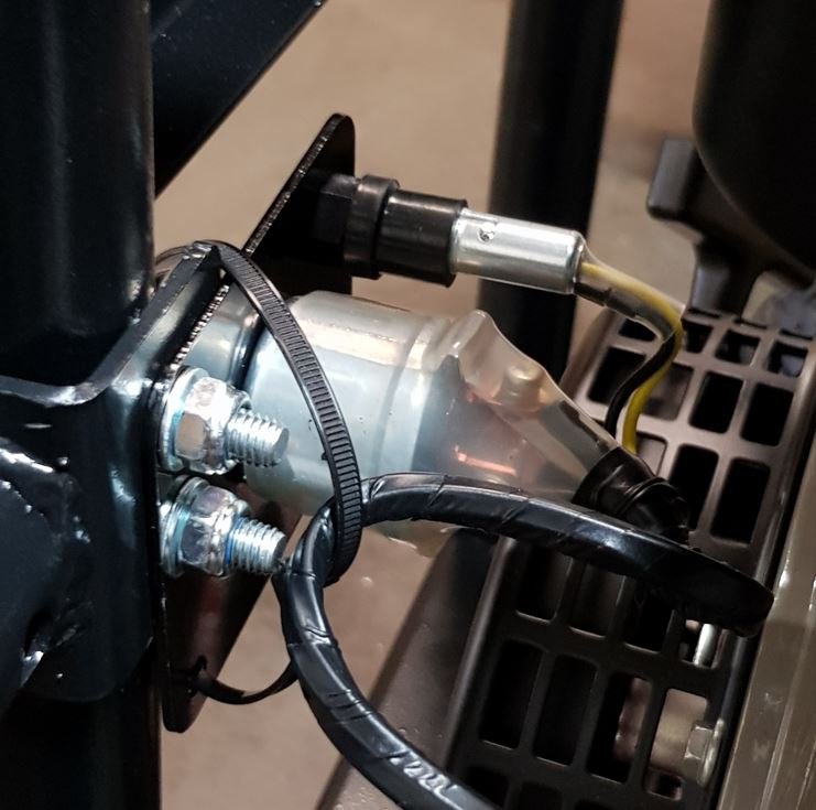 V-TUF VDKEYSWITCH key start installed on Yanmar diesel engine panel