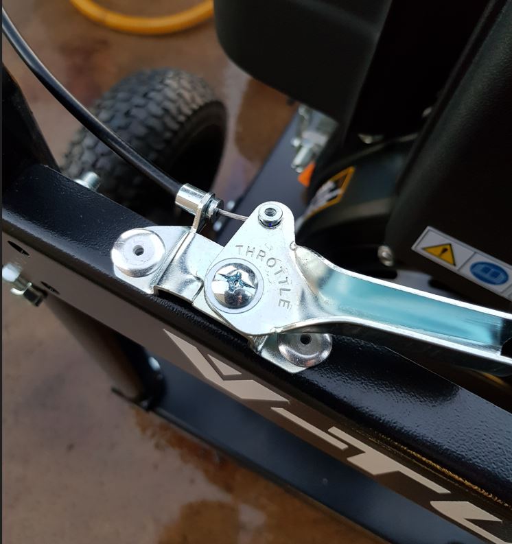 V-TUF VTES0801 throttle assembly close-up showing cable clamp and adjustment