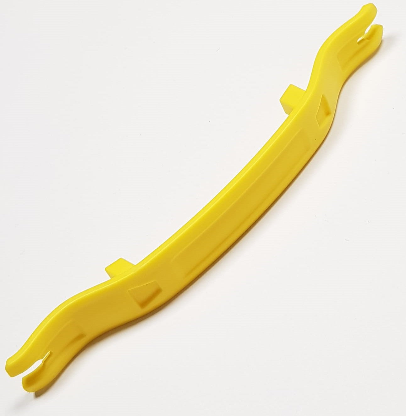 V-TUF MINI vacuum head handle VTM120 close-up showing hinge and locking mechanism