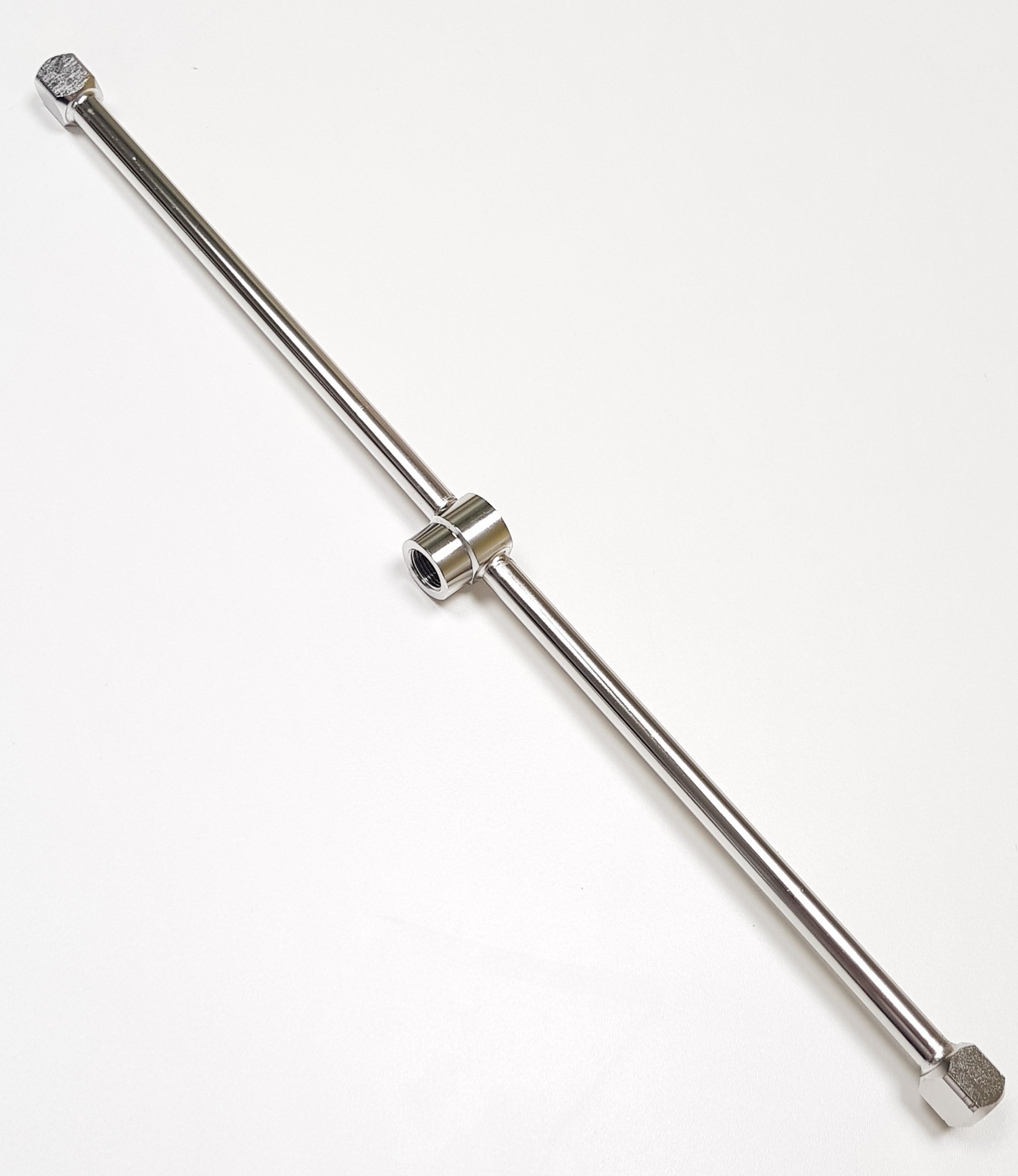 V-TUF VTSC144 rotor arm close-up showing spinning bar and nozzle holders